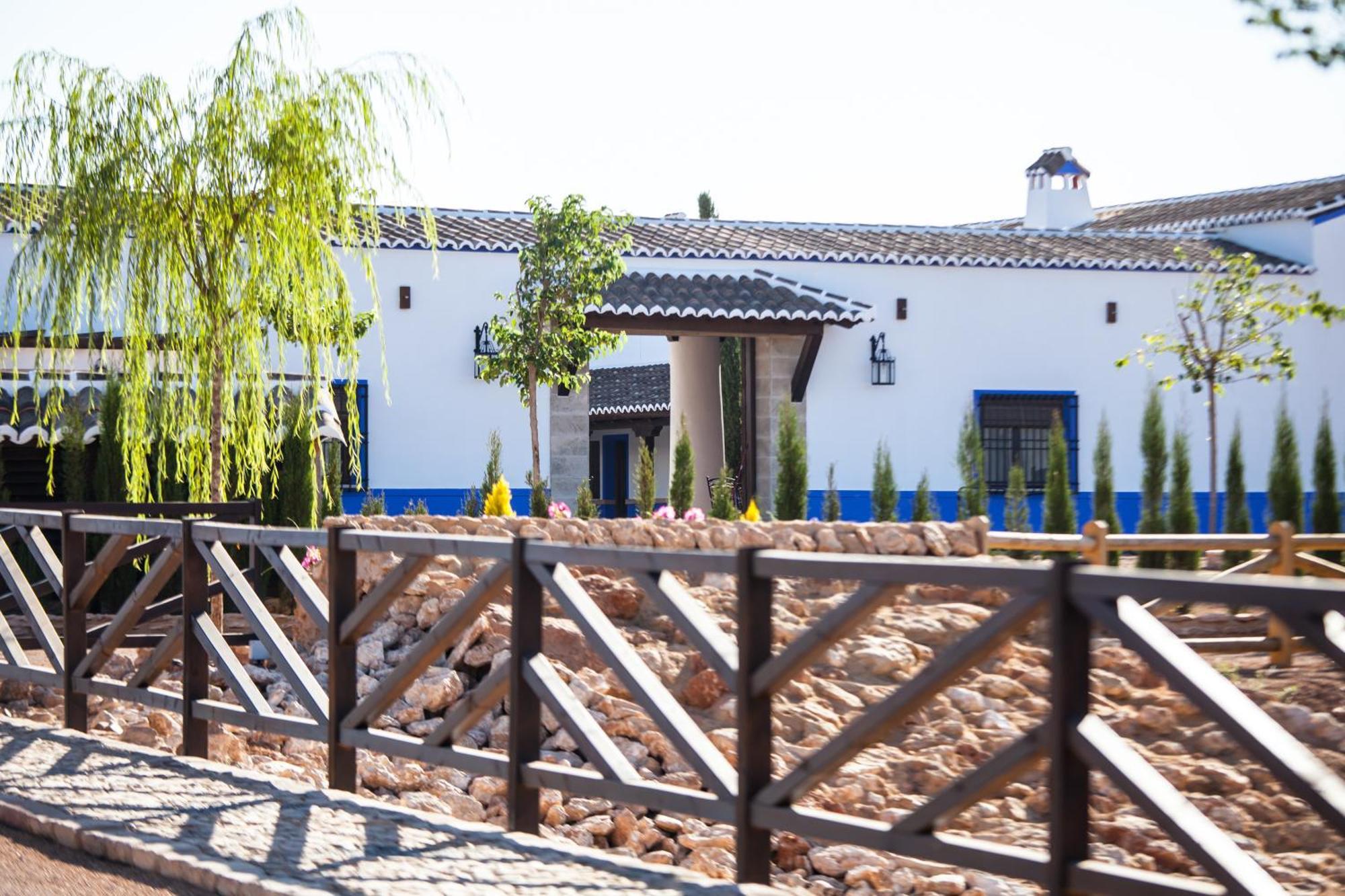 Complejo Turistico Rural Fuente Taray Appartement Malagón Buitenkant foto